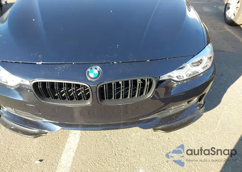 2013 BMW 328I xDrive z USA, uszkodzony, nr VIN WBA3B5C56DF593584